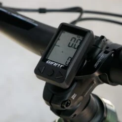 Giant RideDash Plus ANT+ E-Bike Computer -Sportfahrrad giant ride dash plus ant montiert